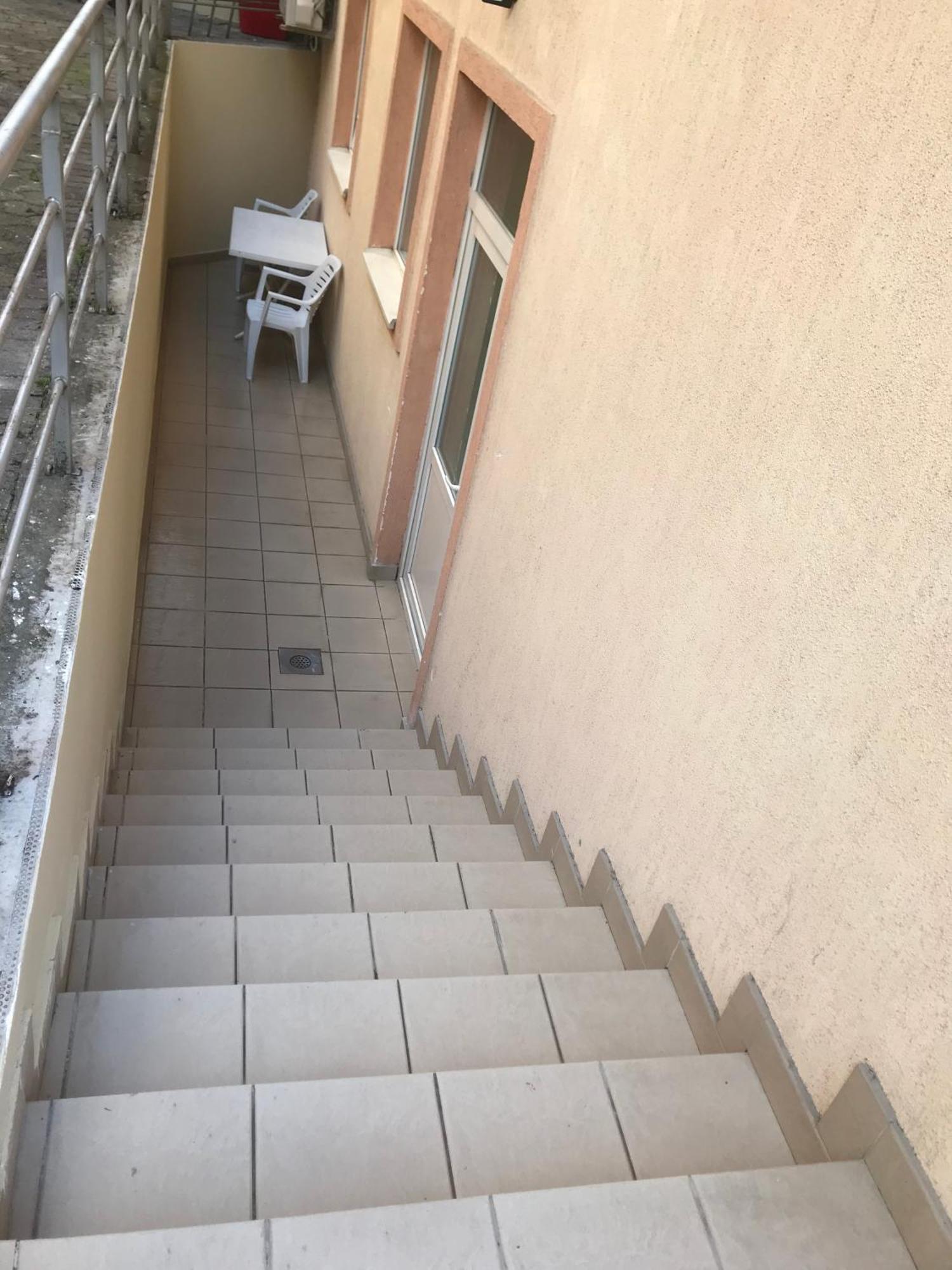 Sani Suteren Apartment Skopje Buitenkant foto